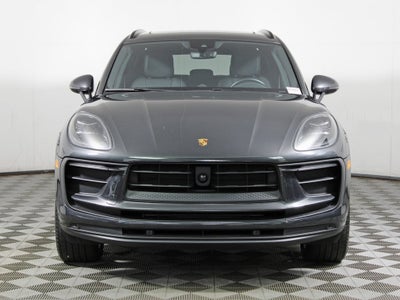 2024 Porsche Macan Base