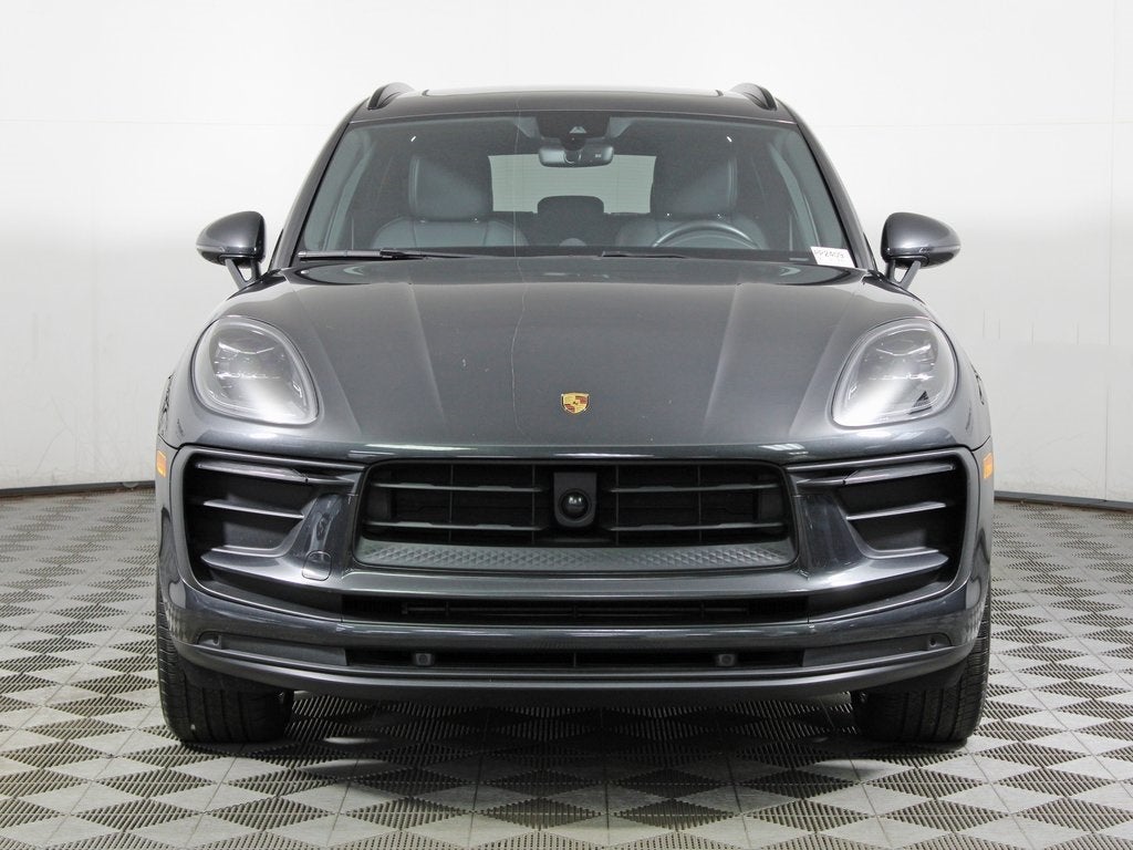 2024 Porsche Macan Base