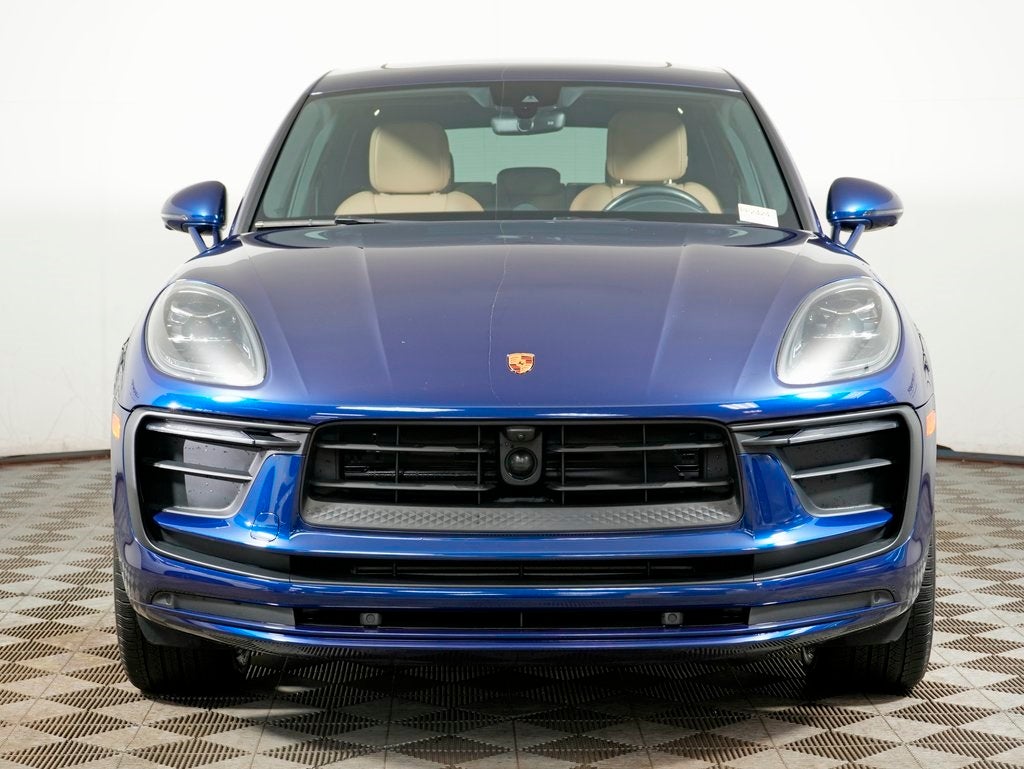 2024 Porsche Macan Base