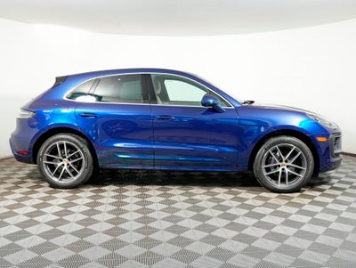 2024 Porsche Macan Base