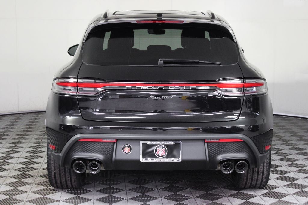 2025 Porsche Macan Base