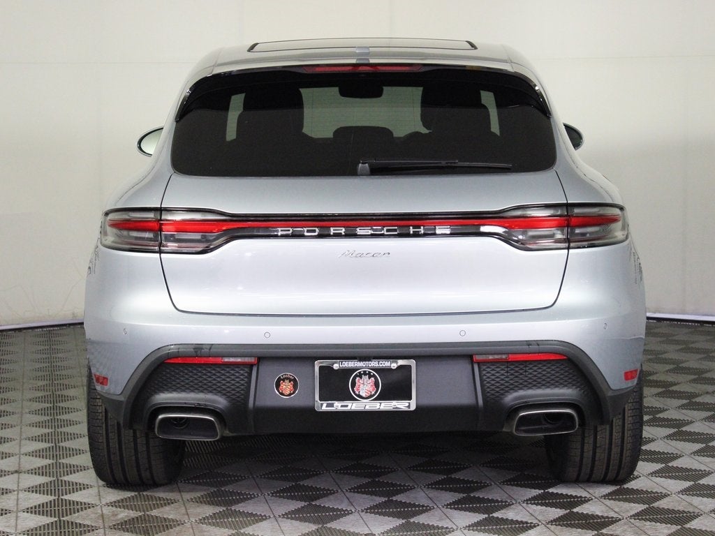 2025 Porsche Macan Base