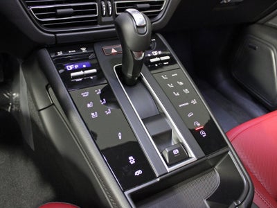 2026 Porsche Macan T