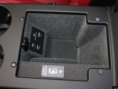 2026 Porsche Macan T