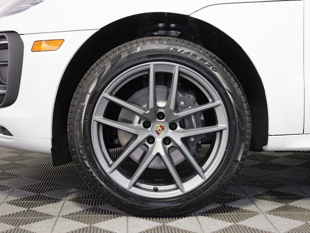 2026 Porsche Macan T