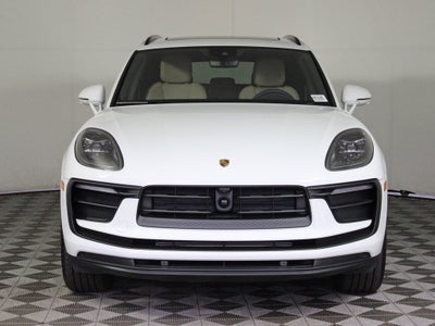 2026 Porsche Macan Base