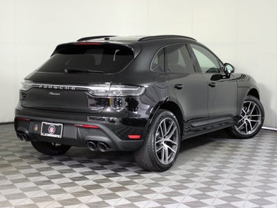 2026 Porsche Macan Base