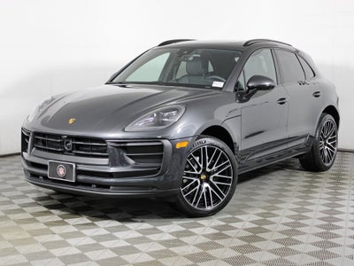 2026 Porsche Macan Base