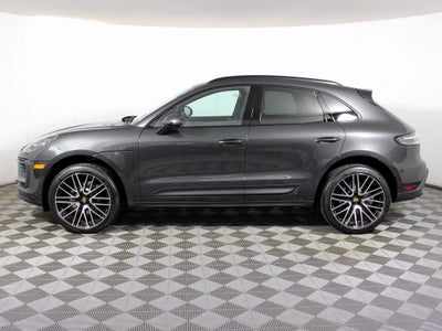 2026 Porsche Macan Base