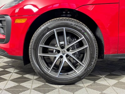 2026 Porsche Macan Base