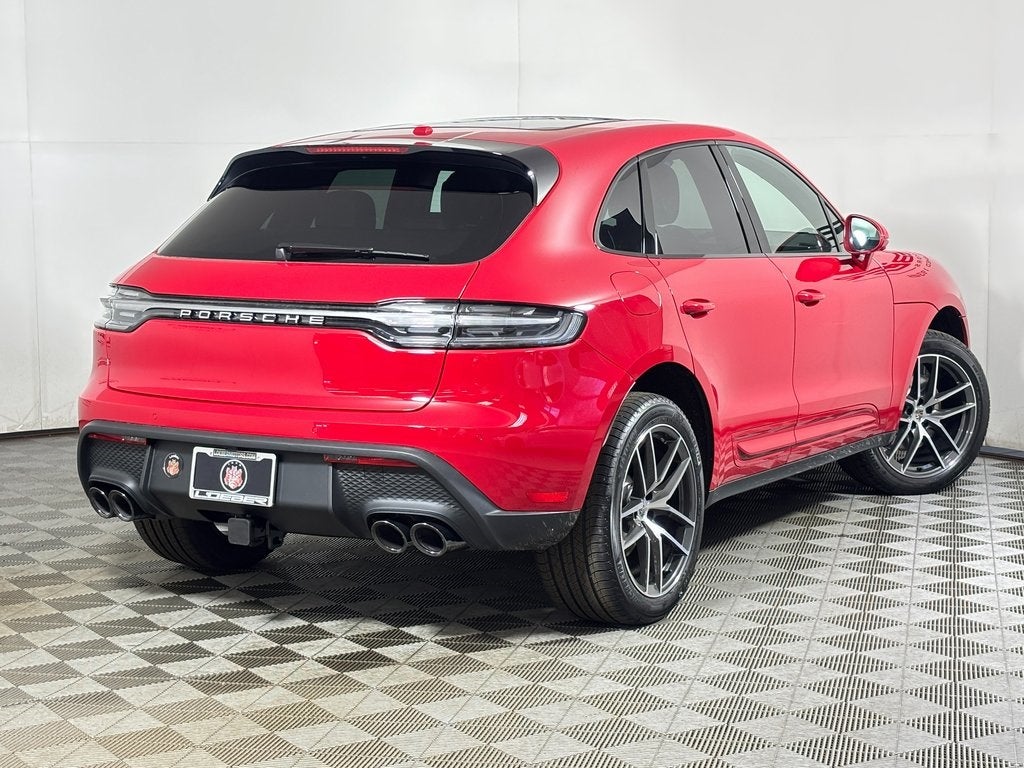 2026 Porsche Macan Base