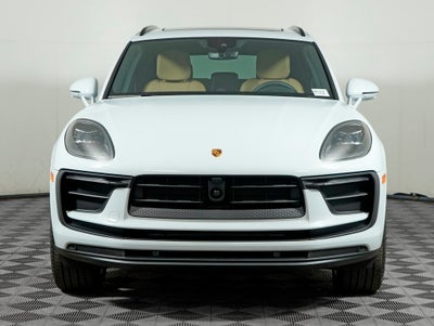 2026 Porsche Macan Base