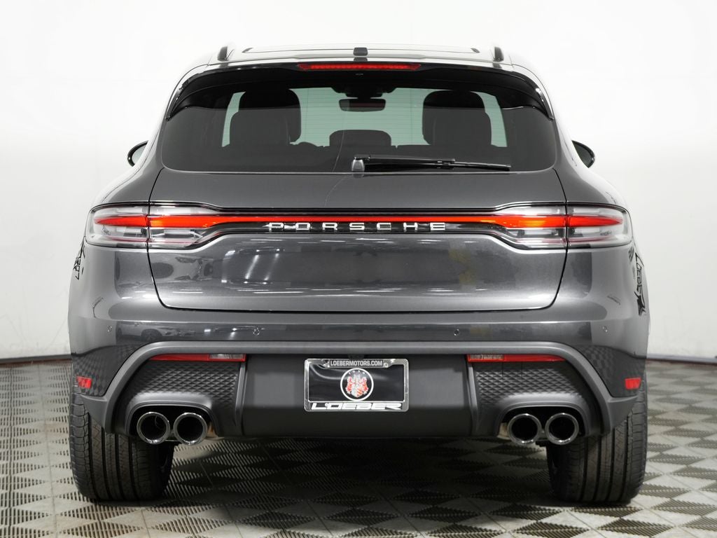 2026 Porsche Macan Base