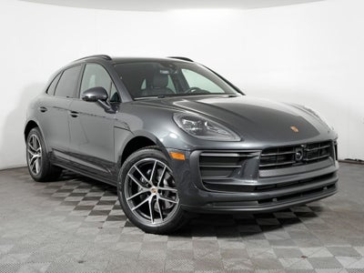 2026 Porsche Macan Base