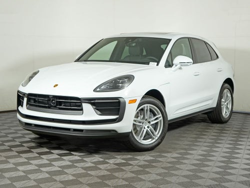 2026 Porsche Macan Base