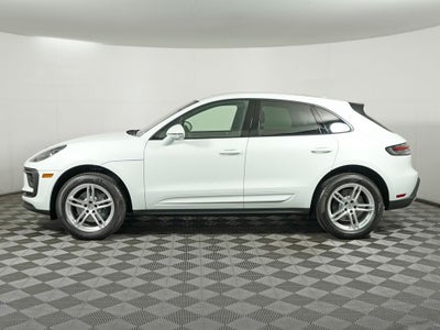2026 Porsche Macan Base