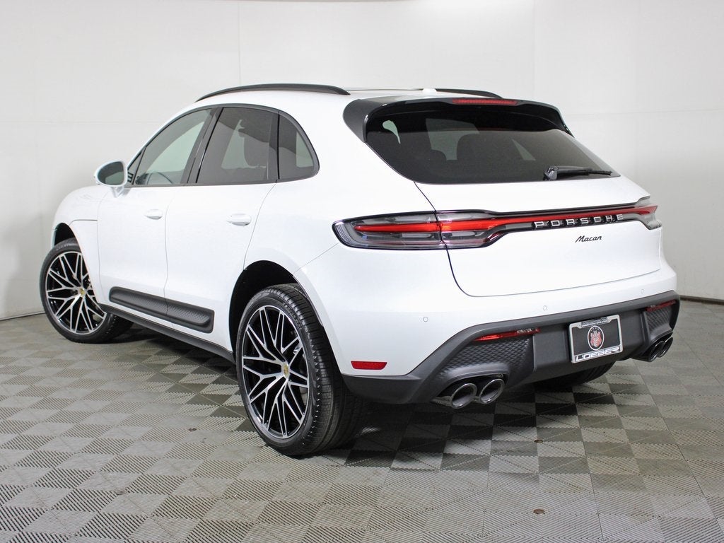 2026 Porsche Macan Base