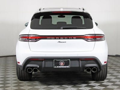 2026 Porsche Macan Base