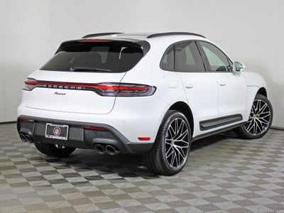 2026 Porsche Macan Base
