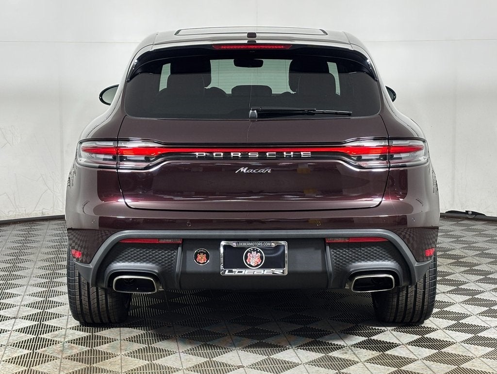 2026 Porsche Macan Base