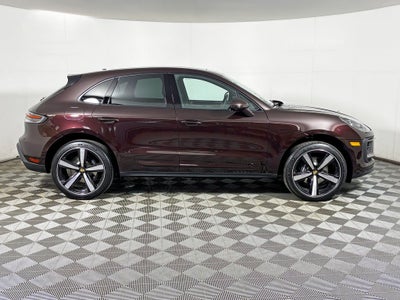 2026 Porsche Macan Base