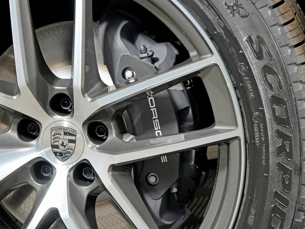 2026 Porsche Macan Base