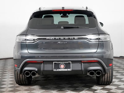 2026 Porsche Macan Base