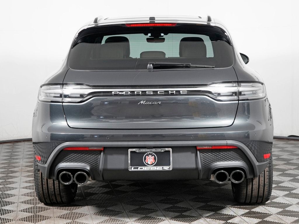 2026 Porsche Macan Base