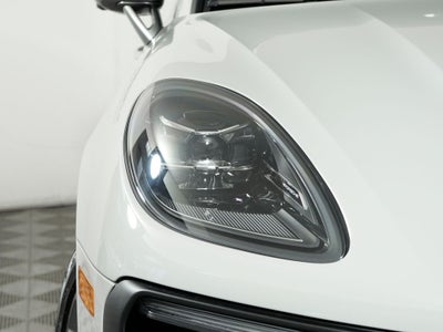 2026 Porsche Macan T