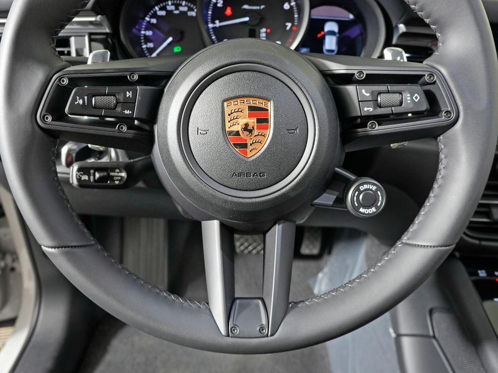 2026 Porsche Macan T