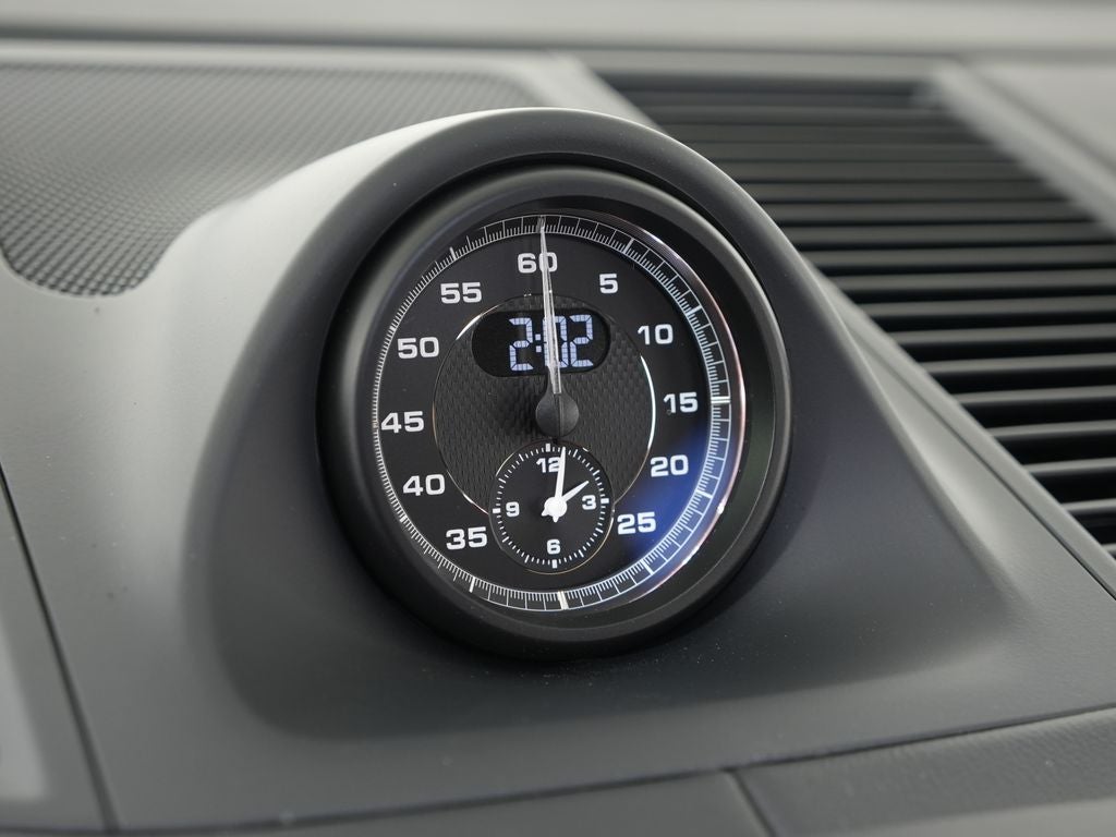 2026 Porsche Macan T