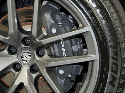 2026 Porsche Macan T