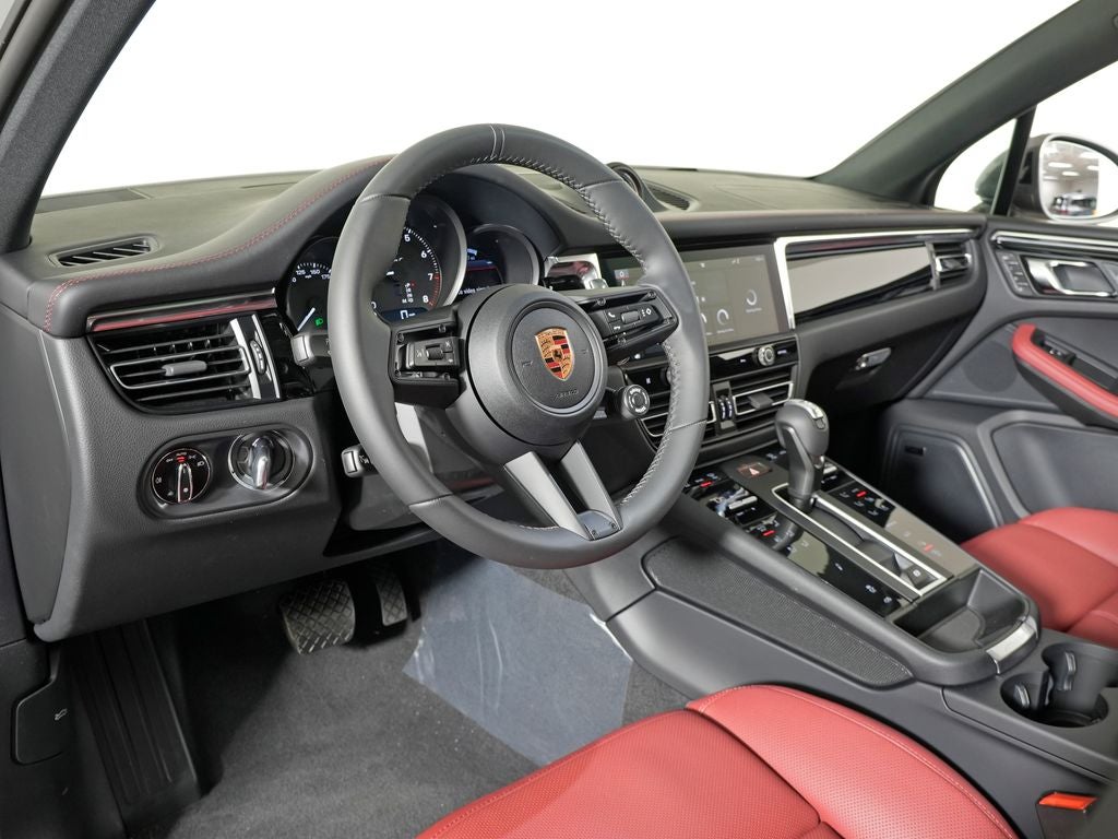 2026 Porsche Macan T