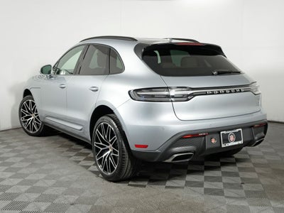 2026 Porsche Macan Base