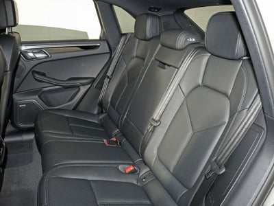 2026 Porsche Macan T