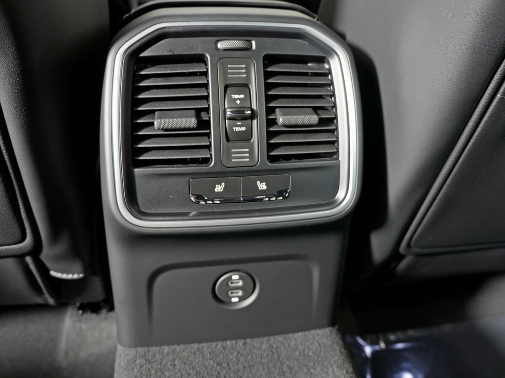 2026 Porsche Macan T