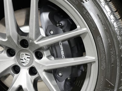 2026 Porsche Macan T