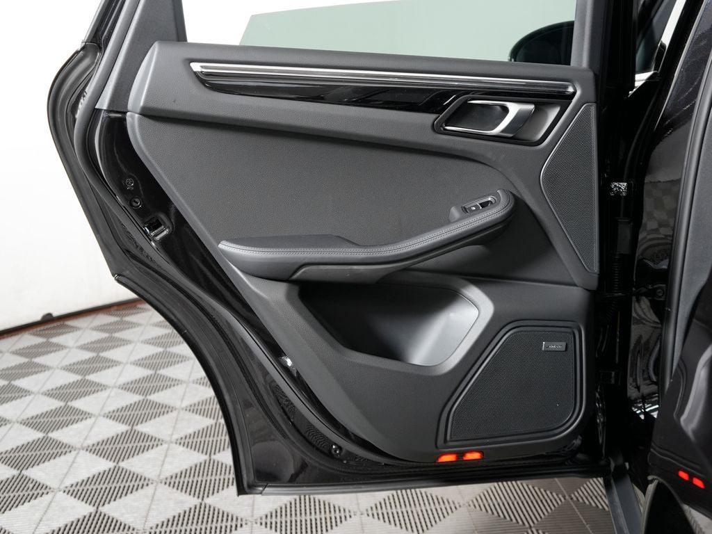 2026 Porsche Macan T