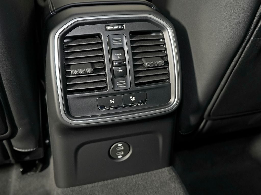 2026 Porsche Macan T