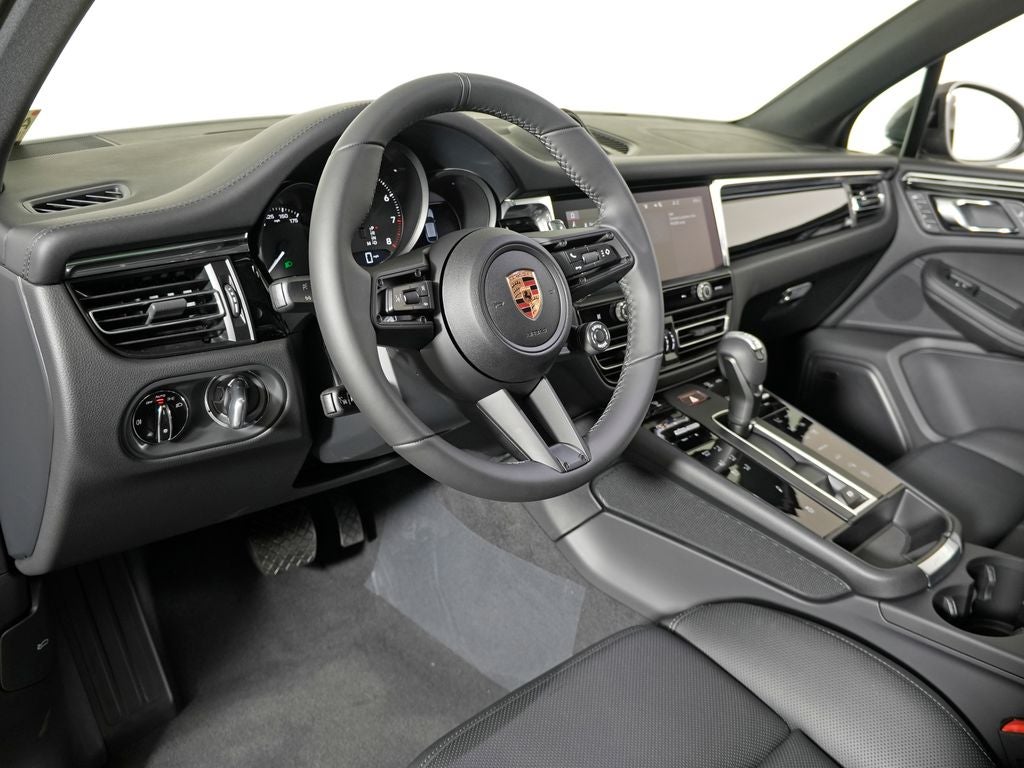 2026 Porsche Macan T