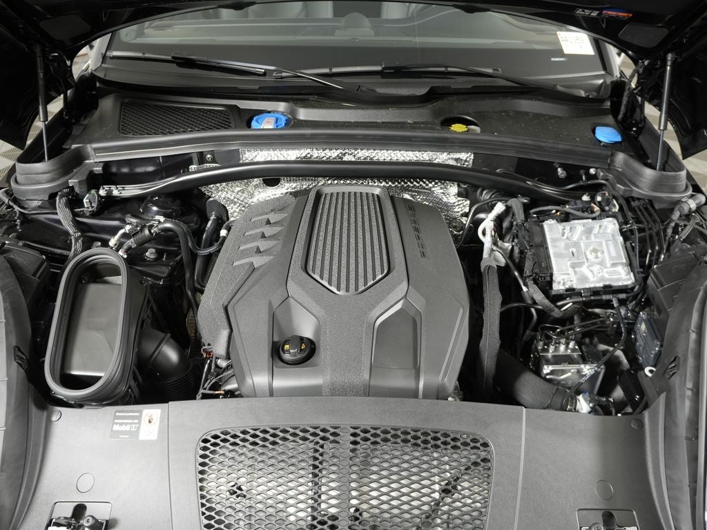 2026 Porsche Macan T