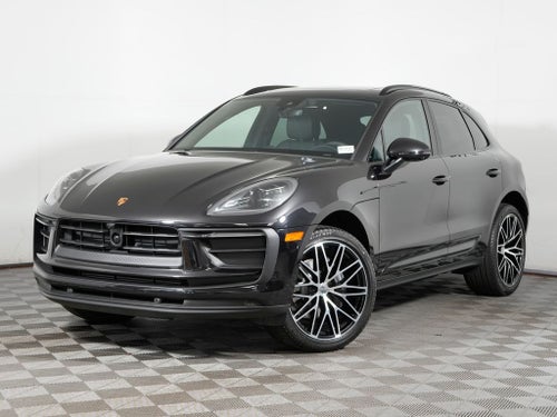 2026 Porsche Macan Base