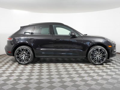 2026 Porsche Macan Base