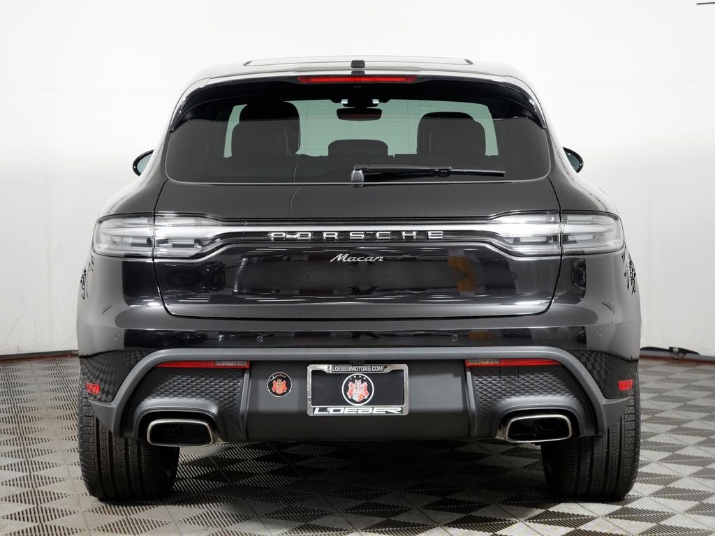 2026 Porsche Macan Base
