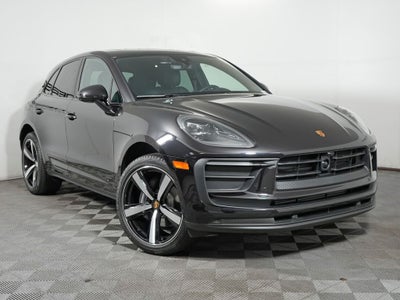 2026 Porsche Macan Base