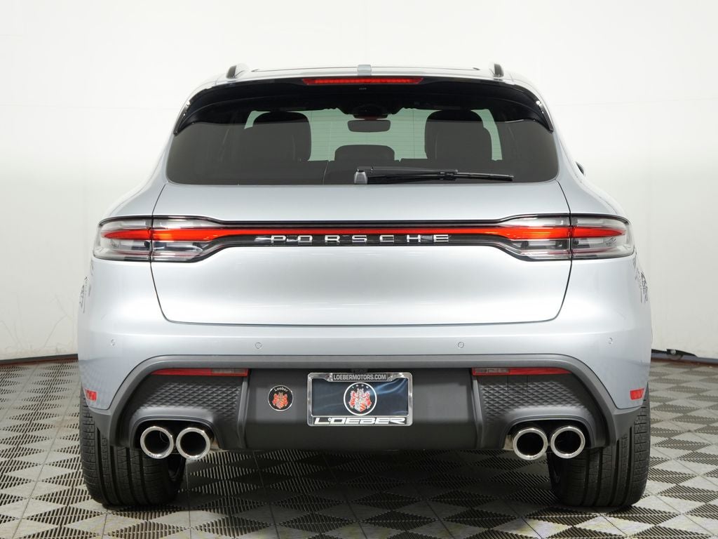 2026 Porsche Macan Base