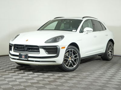 2023 Porsche Macan Base