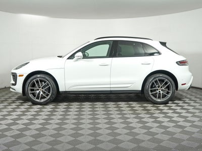 2023 Porsche Macan Base