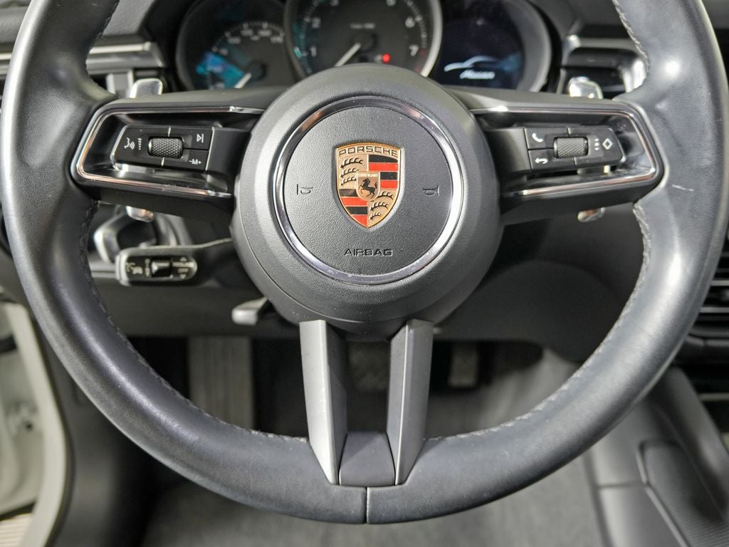 2023 Porsche Macan Base