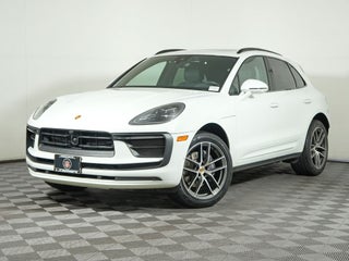 2023 Porsche Macan Base